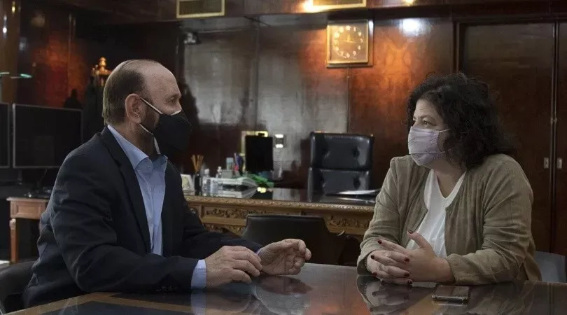 gildo_insfrxn_y_carla_vizzotti_portada_1.jpg_1956802537