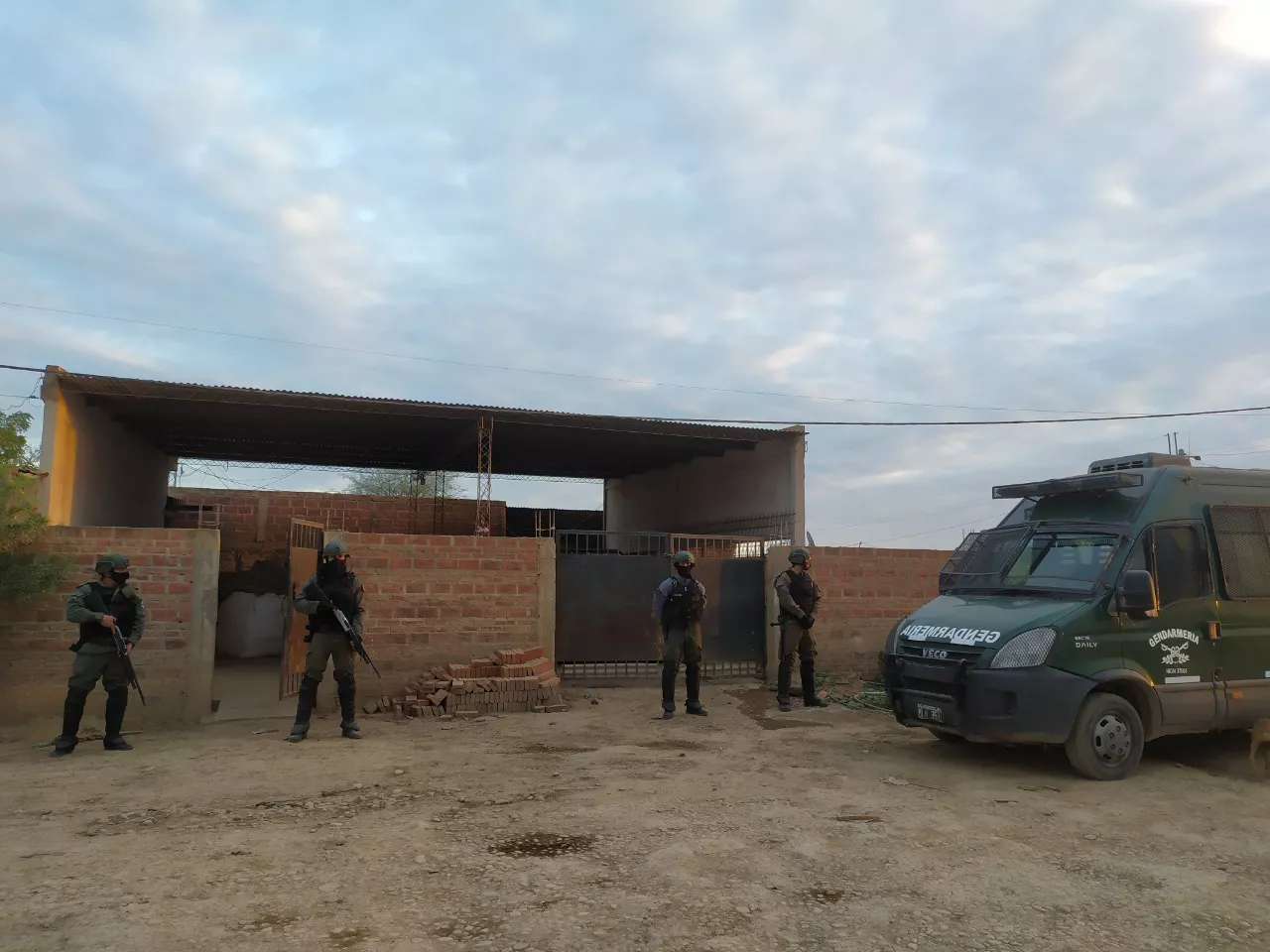 Decomisan 21 kilos de cocaína y efectúan cinco allanamientos (3)